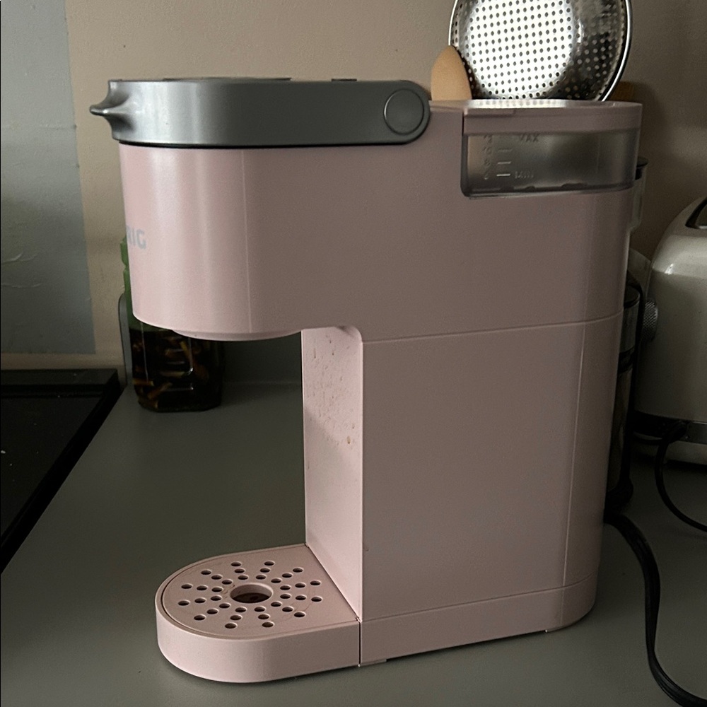 Keurig Blush Pink Coffee Brewer